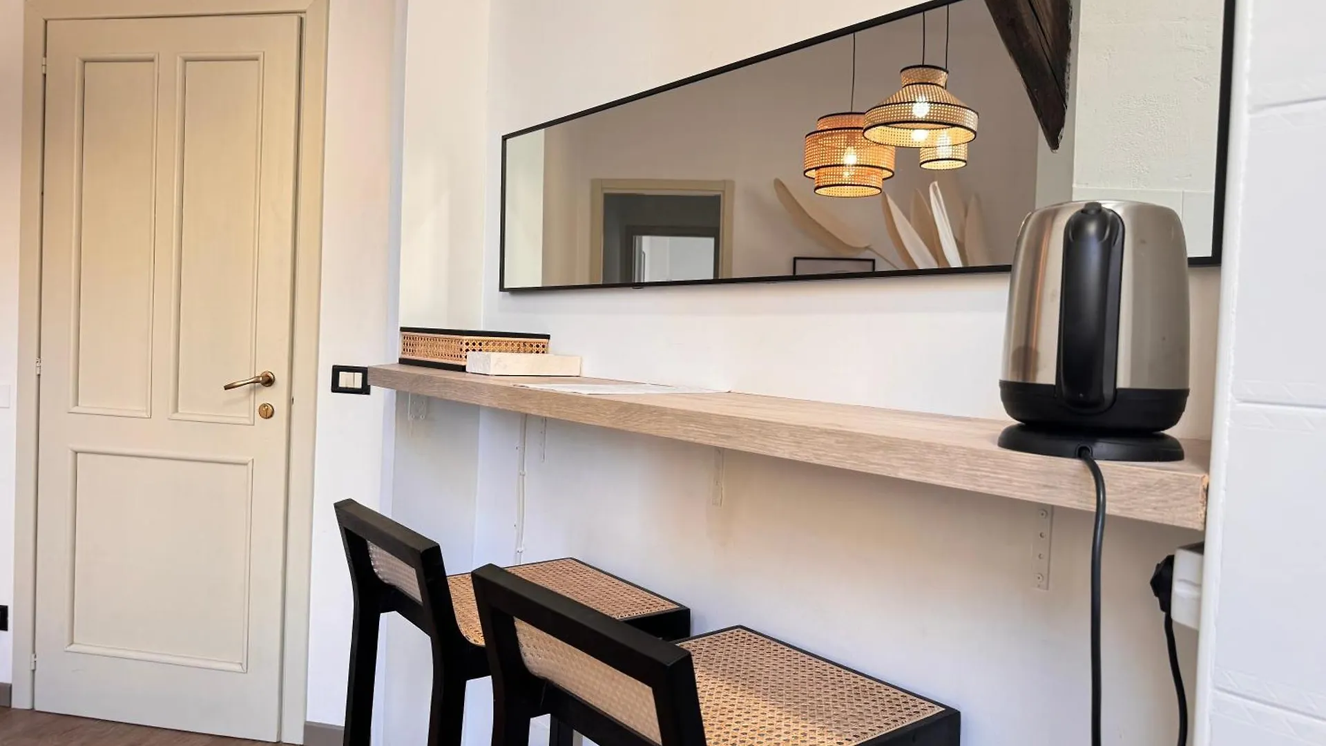 Spazio 15 - Gateway Suite Station And Airport Bergamo 0*,  Italien
