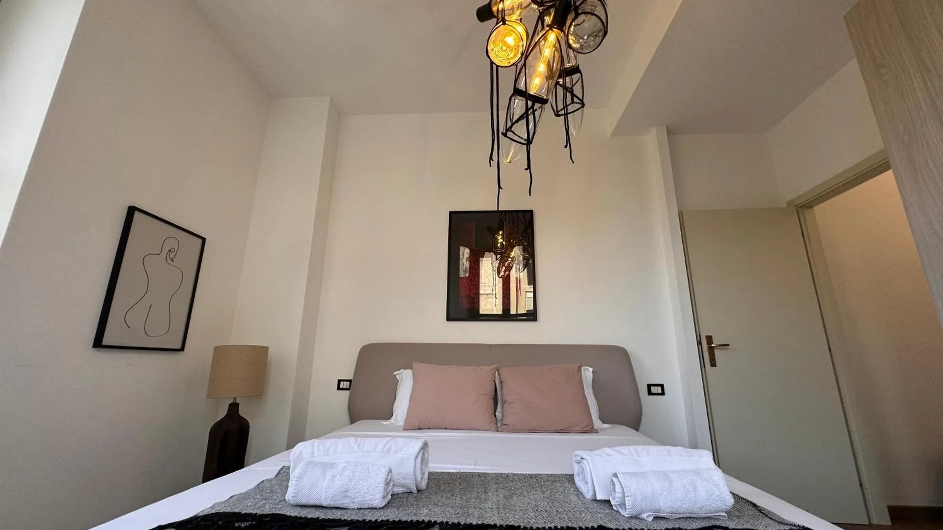 Apartment Spazio 15 - Gateway Suite Station And Airport Bergamo Italy