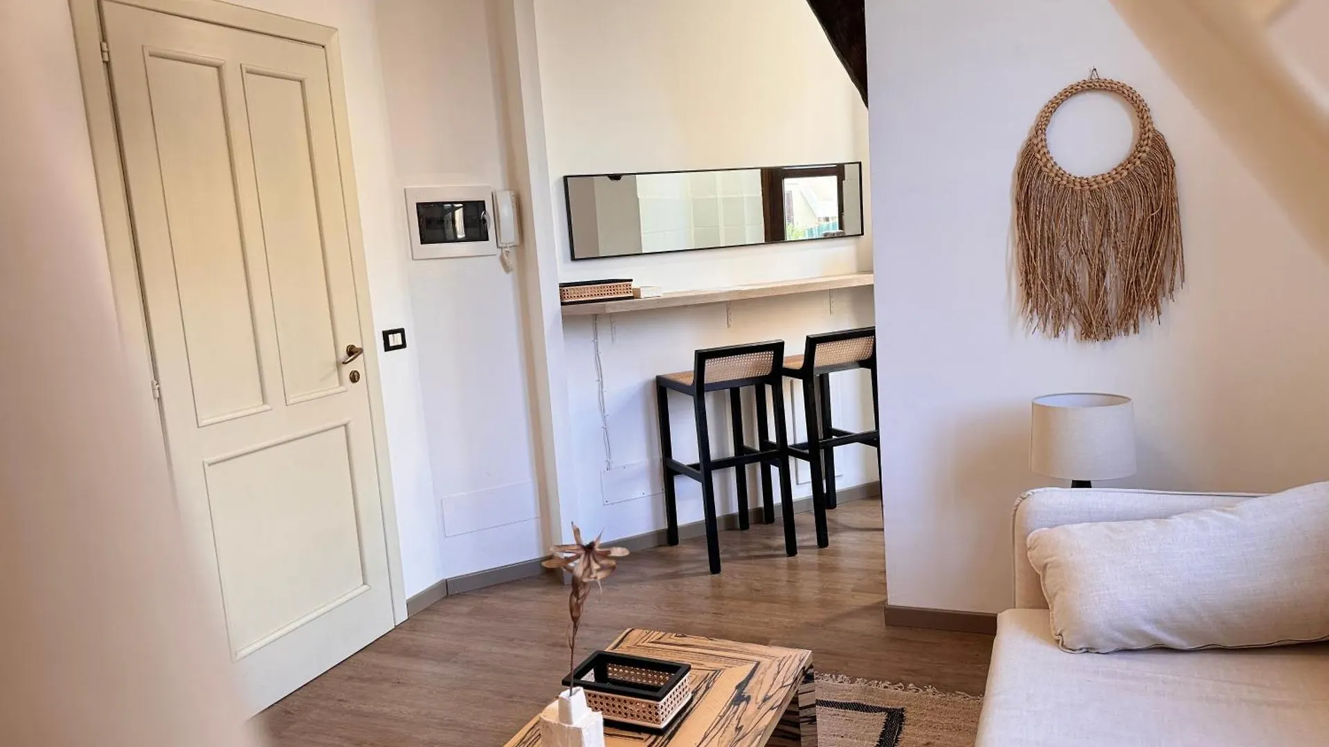 Apartment Spazio 15 - Gateway Suite Station And Airport Bergamo Italy