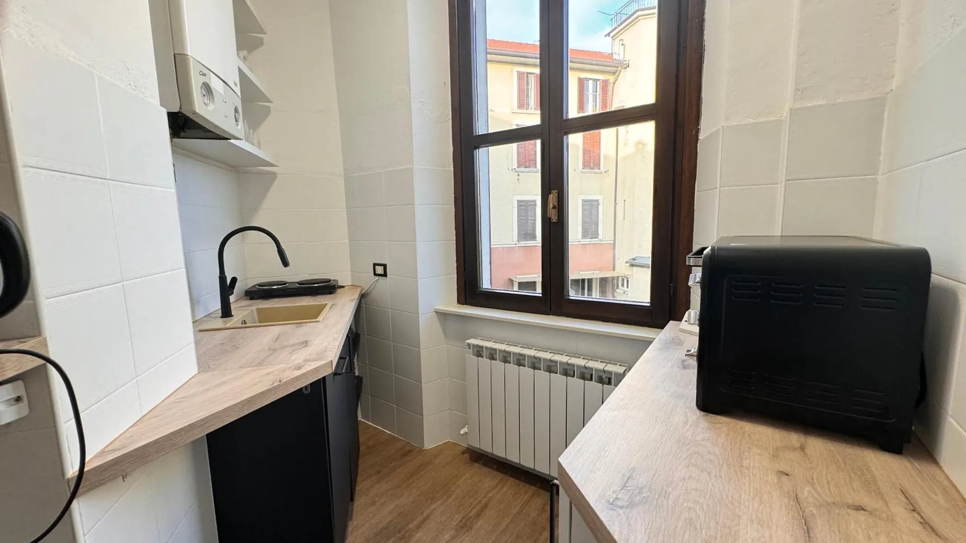 Spazio 15 - Gateway Suite Station And Airport Bergamo 0*,  Italy