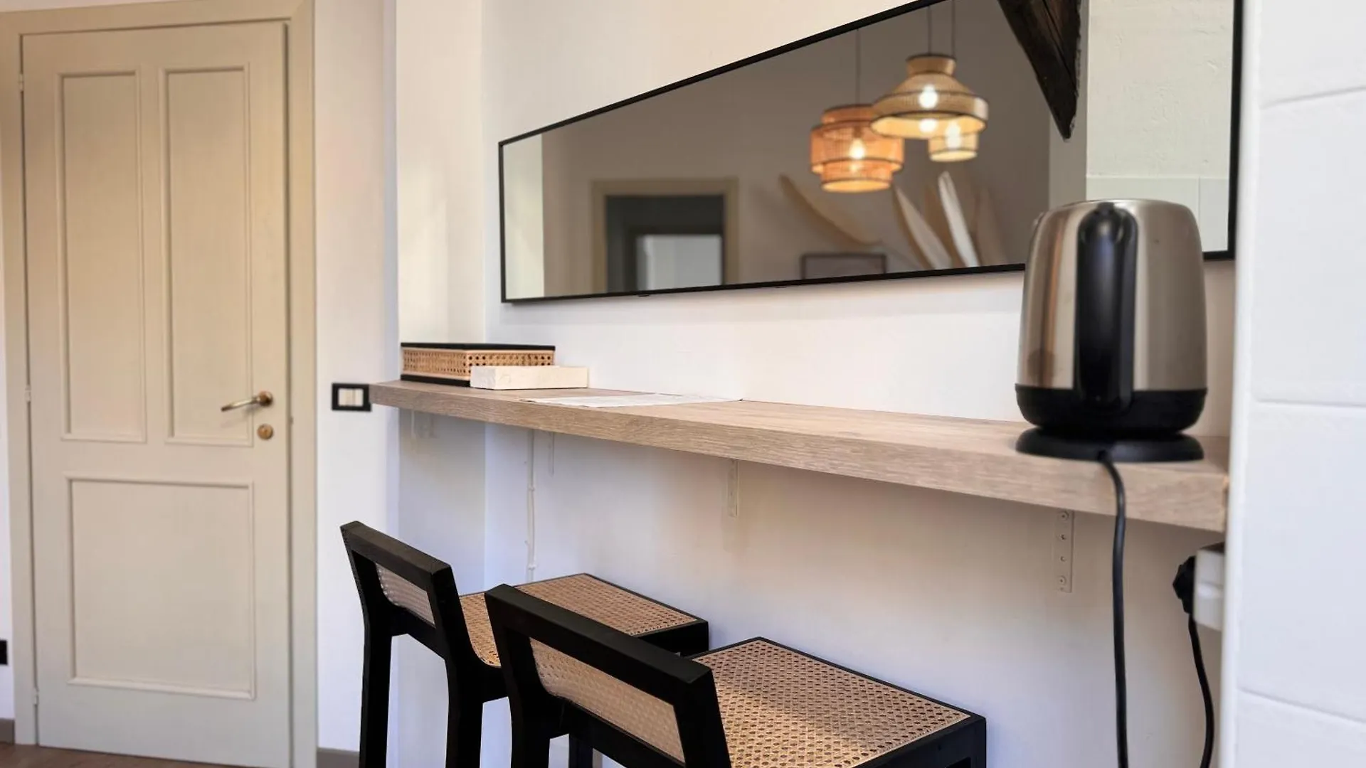 Spazio 15 - Gateway Suite Station And Airport Bergamo Italy